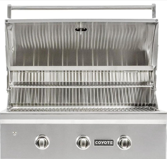 Coyote C-Series 34-Inch 3-Burner Built-In Propane Gas Grill - C2C34LP