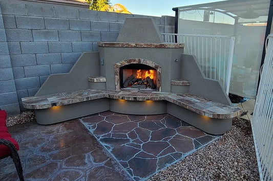 Santa Fe Outdoor Fireplace – Corner